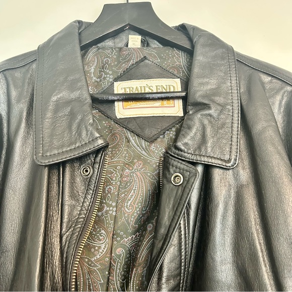✨HOST PICK ✨ Men's Vintage Trail’s End Black Genuine Leather Jacket - Picture 3 of 10